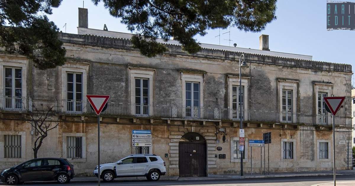 Ipogei, chiesette e stanze abitate dagli Alleati: � l'ottocentesco Palazzo Capitaneo di Palese